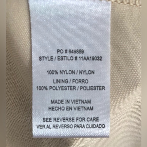 Sheer Black Lace Dress Over Nude Slip Size M in excellent preowned condition - Picture 4 of 6